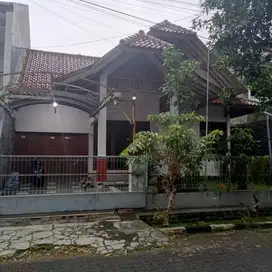 Jual Rumah siap huni di Cikutra bandung