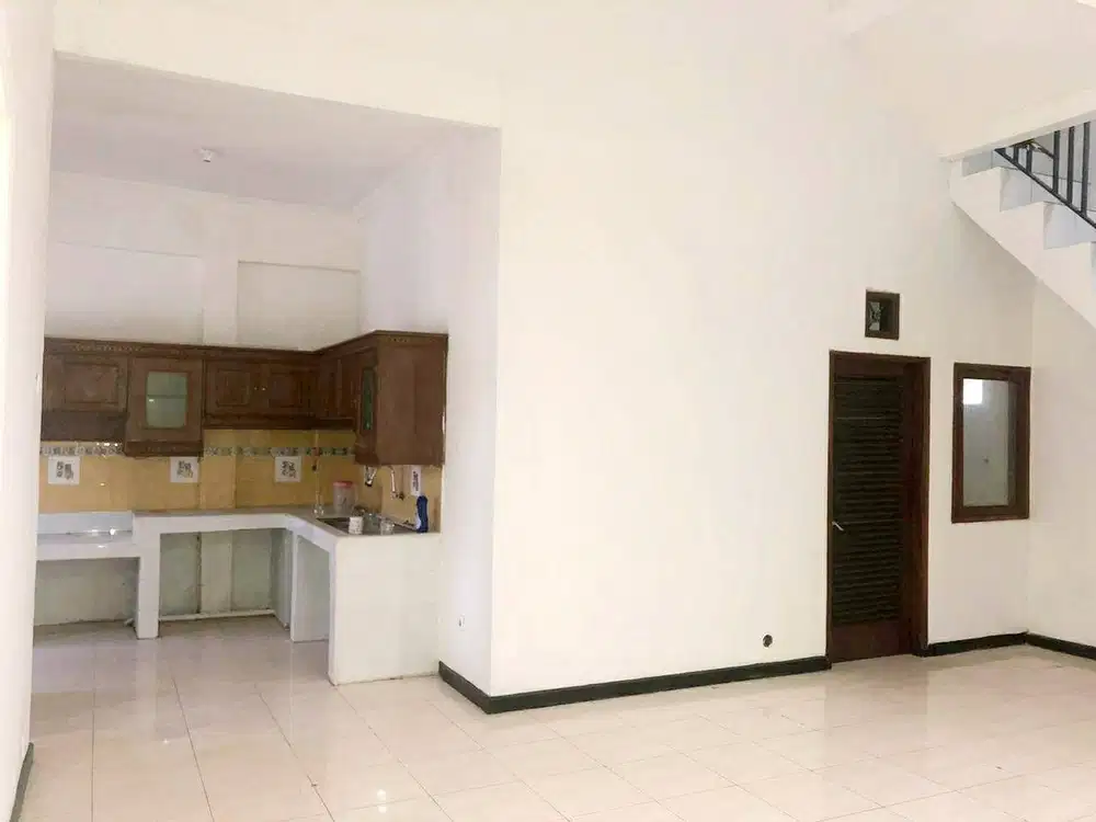 (FAST SALE) RUMAH SETIABUDI, BANDUNG, ARAH LEMBANG & DEKAT WISATA