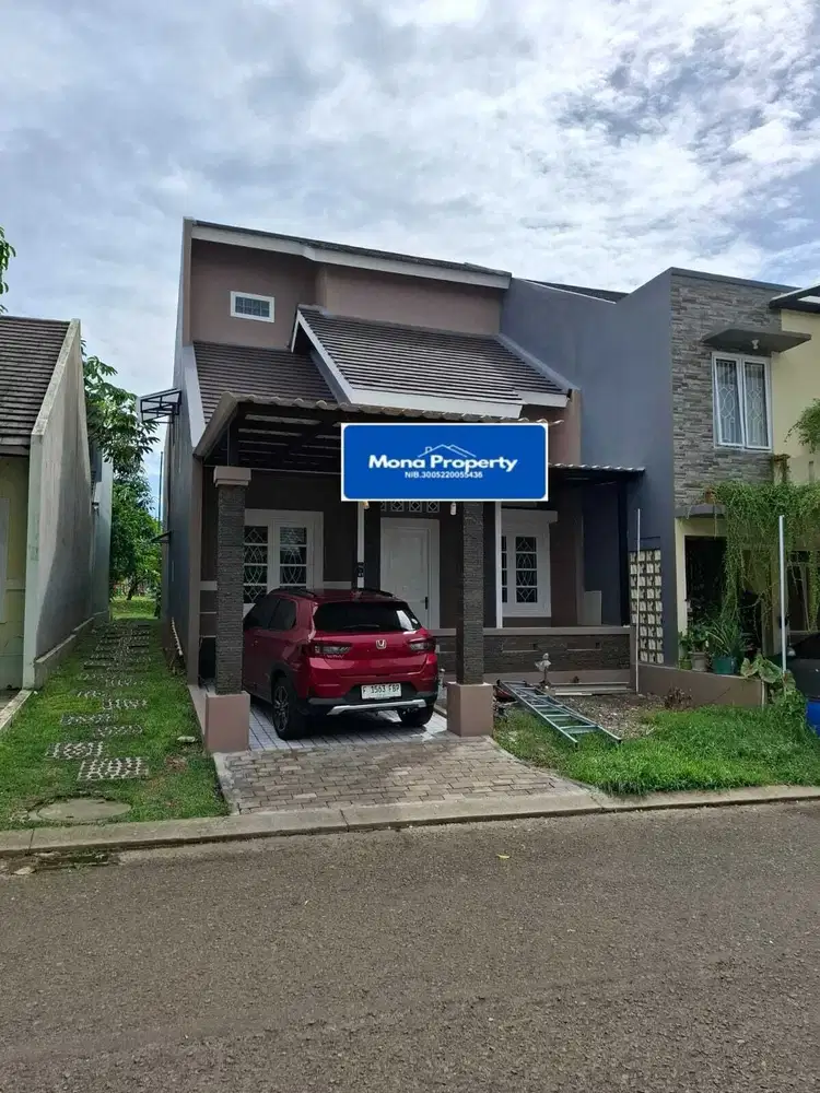 Dijual rumah di kota wisata