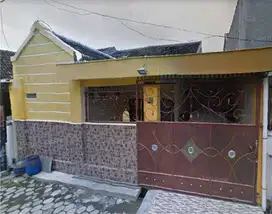Rumah nyaman komplek Perumahan Gentan full furnish