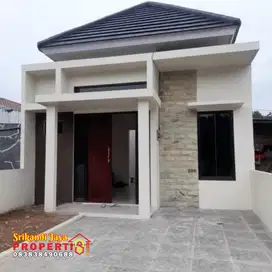 Rumah Cantik Strategis Sendangmulyo Tembalang