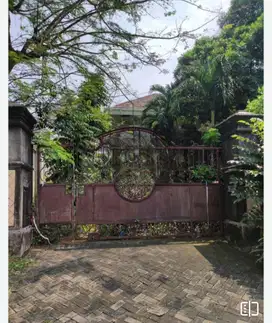 Rumah Golf view Raya Bukit Golf Citraland Surabaya Barat