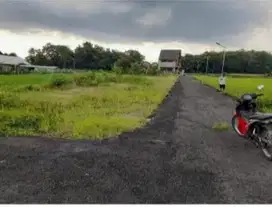 Dijual Tanah Kavling View Sawah di Berbah Sleman