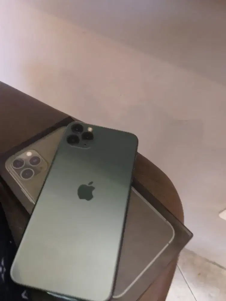 Iphone 11 pro max 256gb sekian barang baru