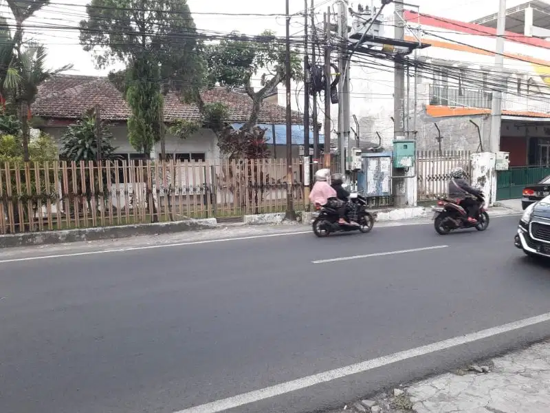 Tanah Dibawah Pasar Poros Bunga Cengkeh Suhat Malang Bonus Rumah