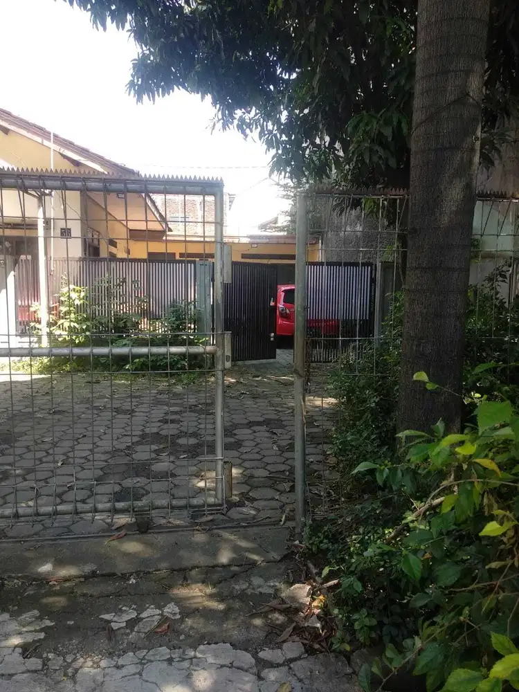 Rumah di Mainroad Kota, Murah dibawah NJOP