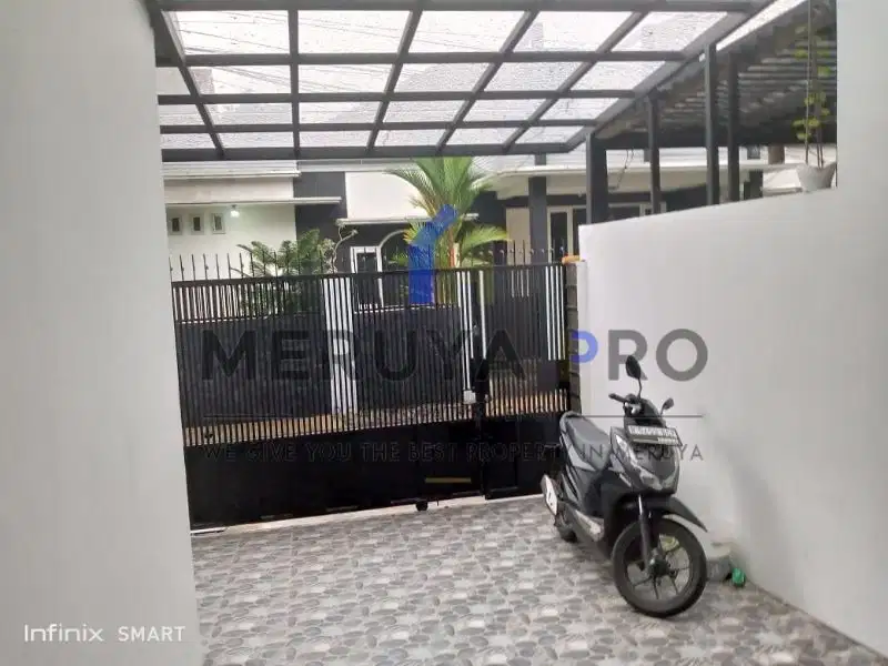 Rumah Cantik Siap Huni Dalam Komplek di Meruya