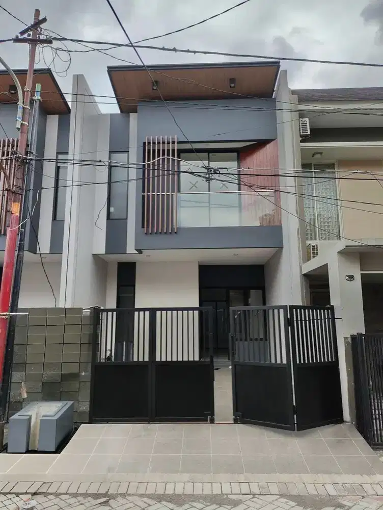 Di Jual Rumah Baru Gress Mulyosari Utara luas 100m2  2 lantai