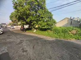 JUAL Kavling Tanah Luas Siap Bangun di Taman Holis Indah II