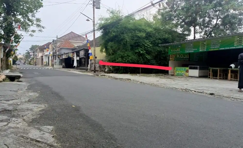 Tanah jln kaliurang km 6 dekat ugm