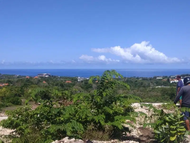 TANAH VIEW PANTAI UNGGASAN DEKAT KARMA KANDARA