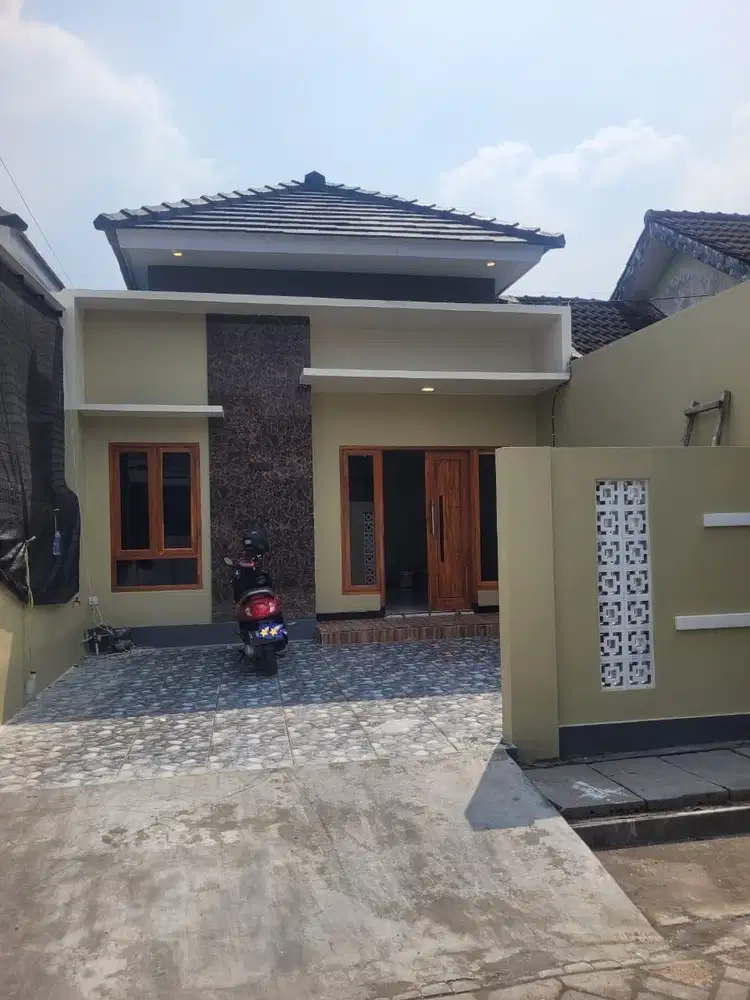 Jual Rumah Baru Gress Siap Pakai lokasi Strategis Harga Terbaik