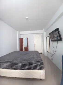 Sewa apartemen gading nias studio room fully furnished lt 18
