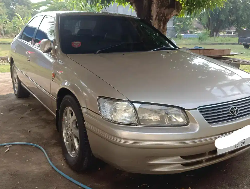 SEDAN CAMRY GRANDE VARIAN 6