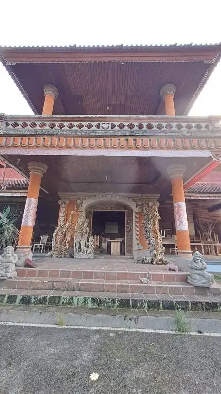 Di jual Tanah Bonus bangunan Ex Restoran