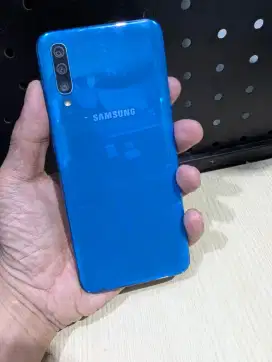 Samsung a50 4/64 hp casan