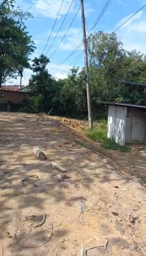 Nego sampai jadi di jual tanah depan jalan Sukarno Hatta kilo 9