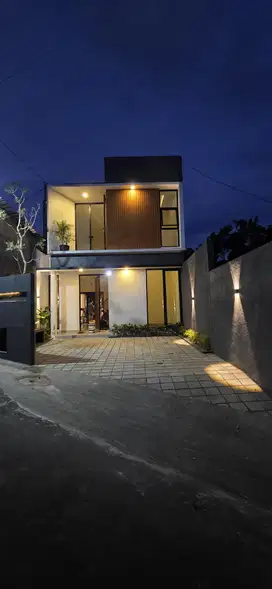 RUMAH BARU DI JL KALIURANG KM 12
