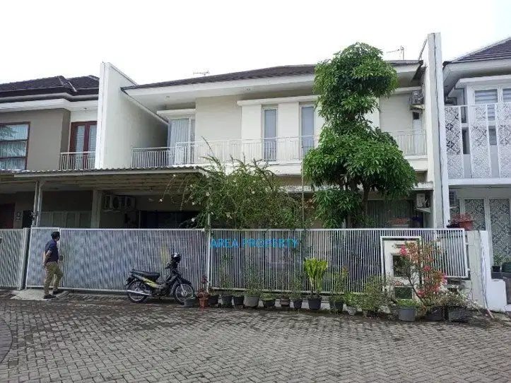 JUAL RUMAH SHM MURAH , MANYAR JAYA PRAJA , SBY