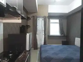 Di sewakan apartemen green lake Sunter tipe studio furnish
