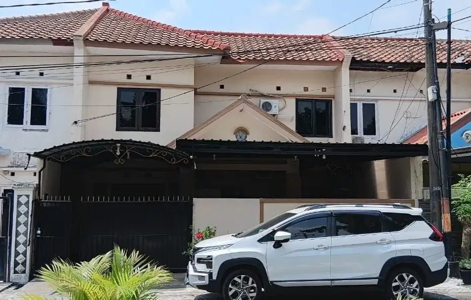 Jual Rumah 2lantai Siap Huni Lok Strategis Harga Do Bawah Pasaran