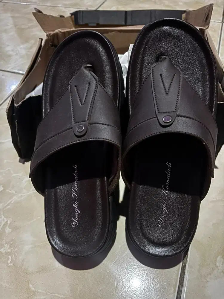 Sandal Formal Yongki Komaladi Size 40