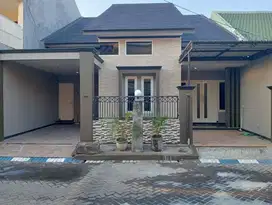 Dijual Rumah Siap Huni  Lokasi Perum Rewwin Waru Sidoarjo