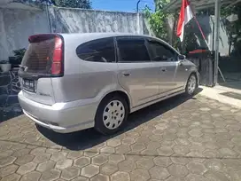 Honda Stream 2004 Bensin