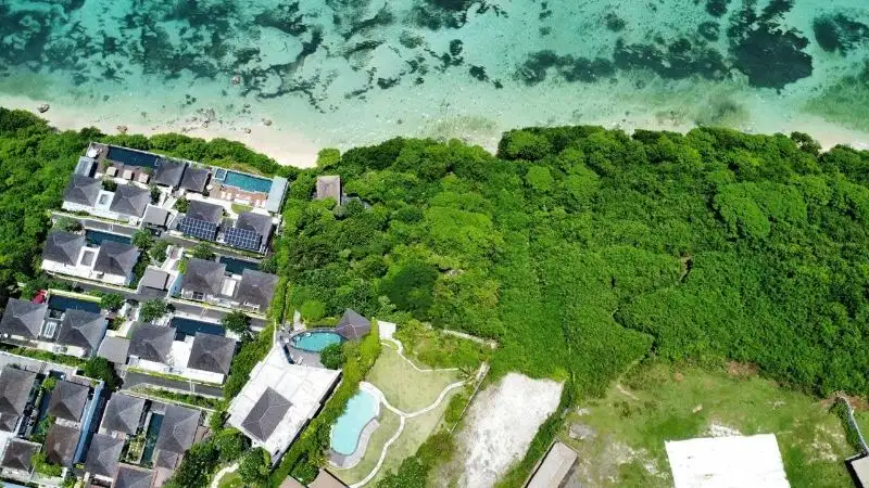 Tanah Cliff Front Sawangane Nusa Dua