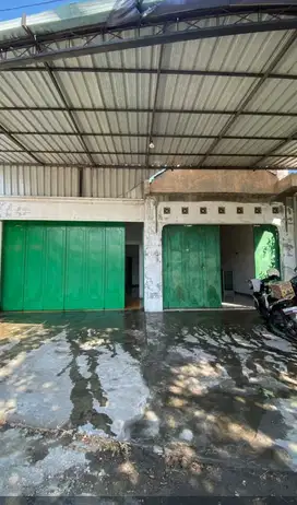 Di jual strategis  ruko lebar 9 di jl. Gawok