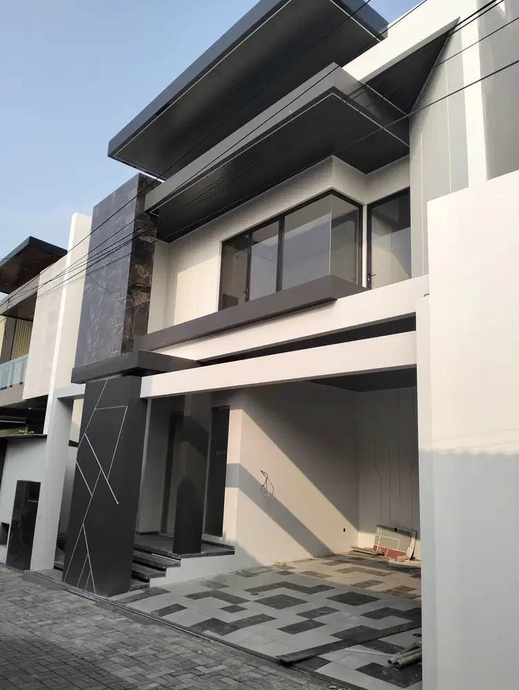 BARU MODERN Lokasi Kaliurang KM 8,5 Dekat Kampus UGM/UII SHM PBG Oke