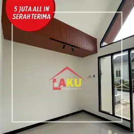 Rumah Cantik Desain Mewah di Pusat Kota Ungaran