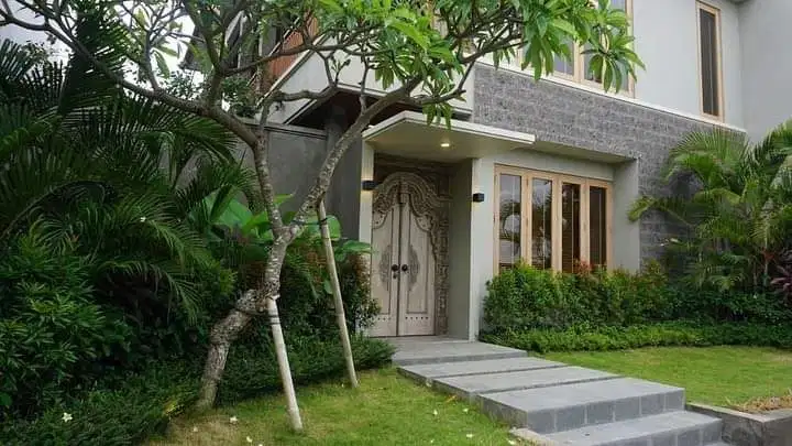 DIJUAL VILLA ISTIMEWA DI CANGGU, PERERENAN, BALI