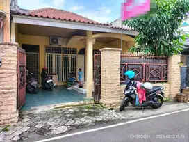 Rumah cantik bangunan kokoh belakang RS Kasih Ibu Solo
