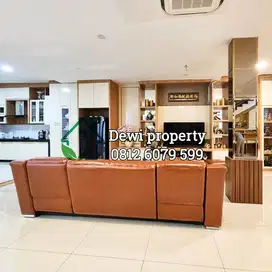 JUAL VILLA KOMP CEMARA ASRI