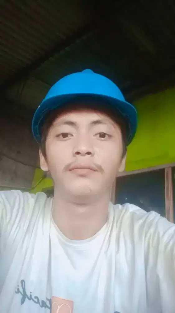 Mencari kerja sebagai driver truk trailer dll