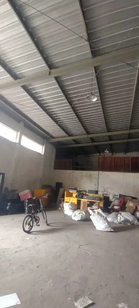 Langka Jual Gudang Kantor Simolawang baru Kapasan Simokerto Surabaya