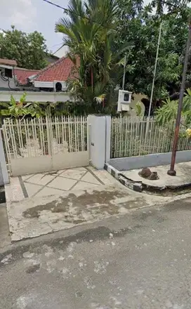 Di jual Rumah Kupang Indah Surabaya Barat