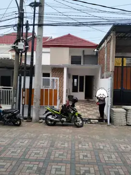 Rungkut Surabaya | Rumah Baru 100 m² SHM Medokan Ayu Tambak UPN MERR