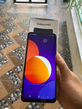 Samsung M12 ram 4/64
