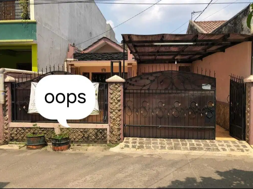 HUNIAN BAGUS SIAP HUNI TANAH LUAS 1 LANTAI DEKAT RAYA CONDET CARPORT 2