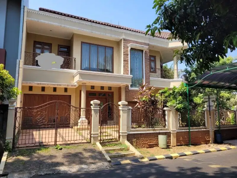 rumah di citragrand di jual murah deket mall