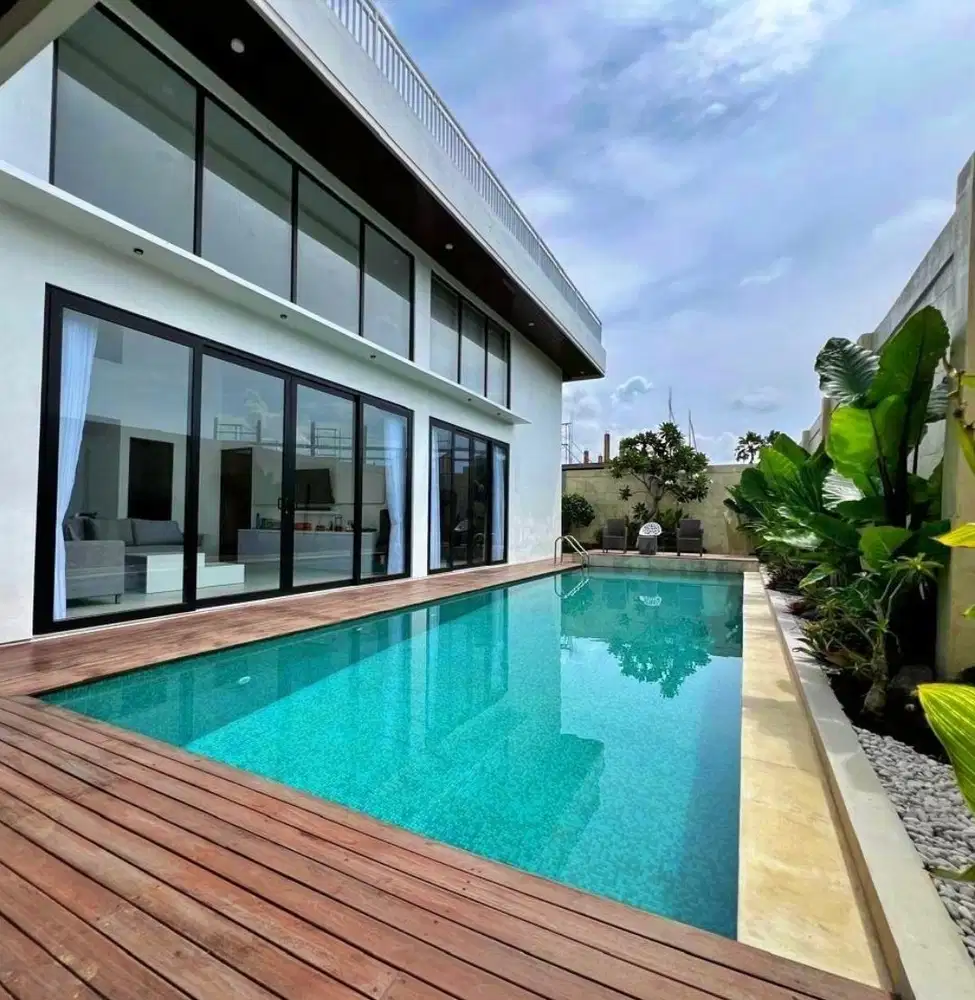 Dijual villa baru lantai 2 Umalas