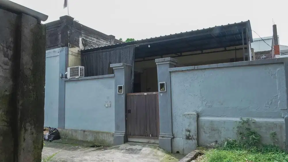 DIJUAL RUMAH KOST-KOSTAN LANTAI 2 LOKASI DENPASAR UTARA