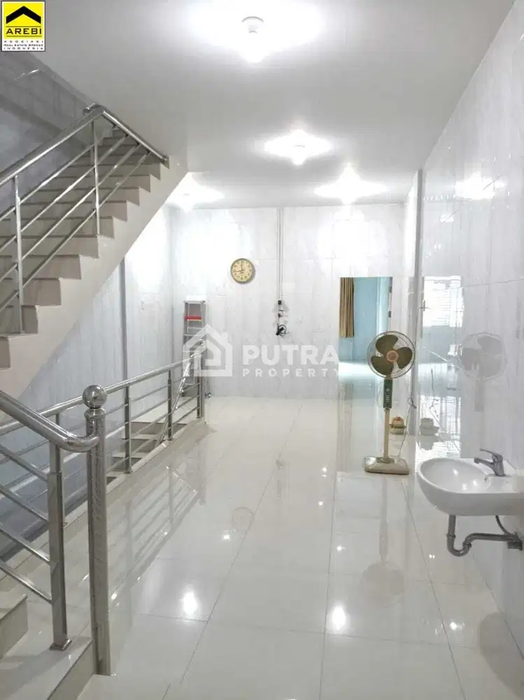 DIJUAL RUMAH LOKASI STRATEGIS DI KOMPLEK ASIAA MEGA MAS