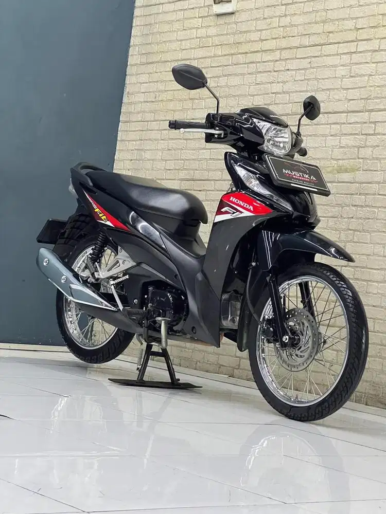 Honda Revo fit 2024 Low KM Gres baru - Zaky Mustika