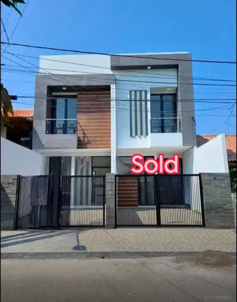 Rumah Cantik Klampis Surabaya