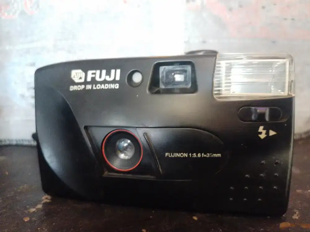 Kamera Analog Vintage Jadul