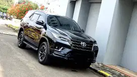 [ GARANSI 5TH ] Toyota Fortuner VRZ GR Sport 2.8 Kicksensor 2022/2023