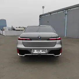 2023 BMW 735i MSport G70 (FULL SPEC)